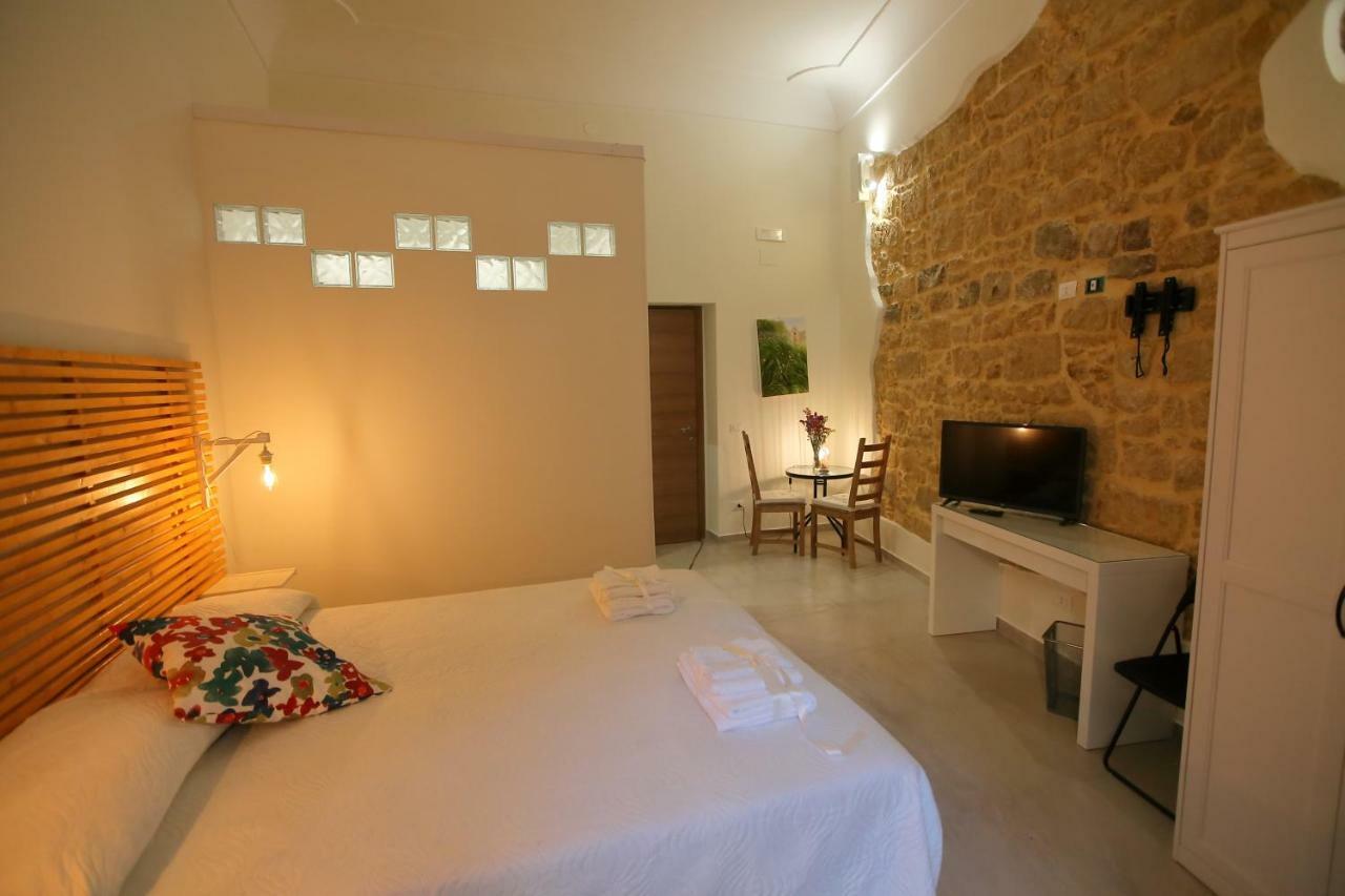 B&B Casa 'A Foglia Caltanissetta Buitenkant foto